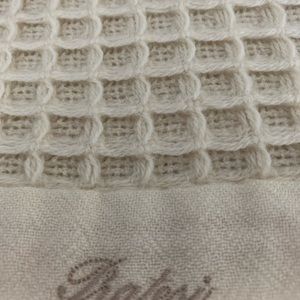 Pratesi 100% Lama Wool Made in Italy. Great condition